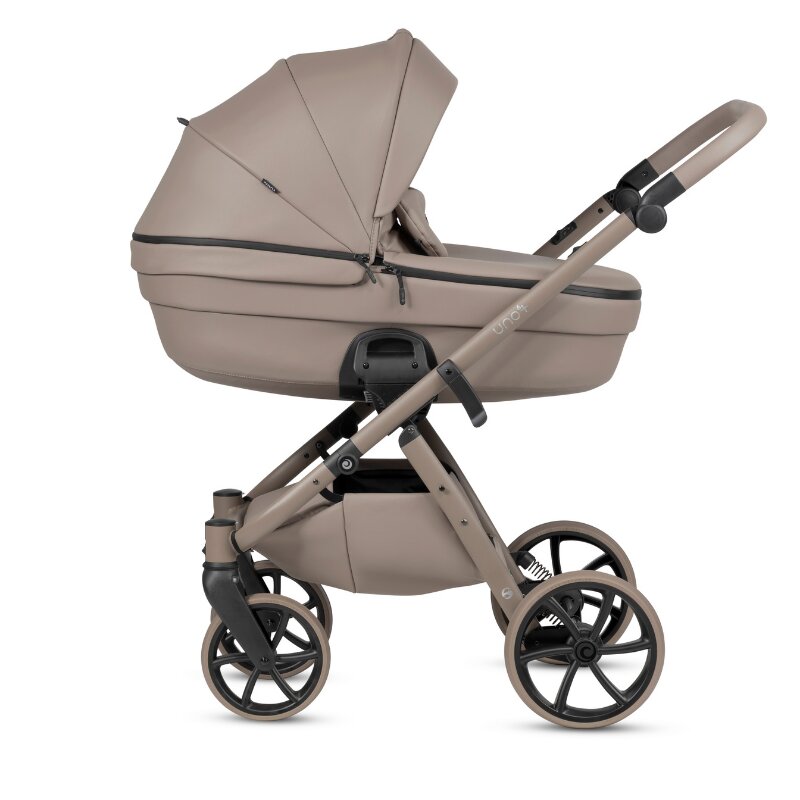 Tutis Carucior 2 in 1 Uno 6+ Nocciola 185 din piele sezut reversibil spatar reglabil cadru din aluminiu amortizoare roti cu blocare greutate admisa 22 kg