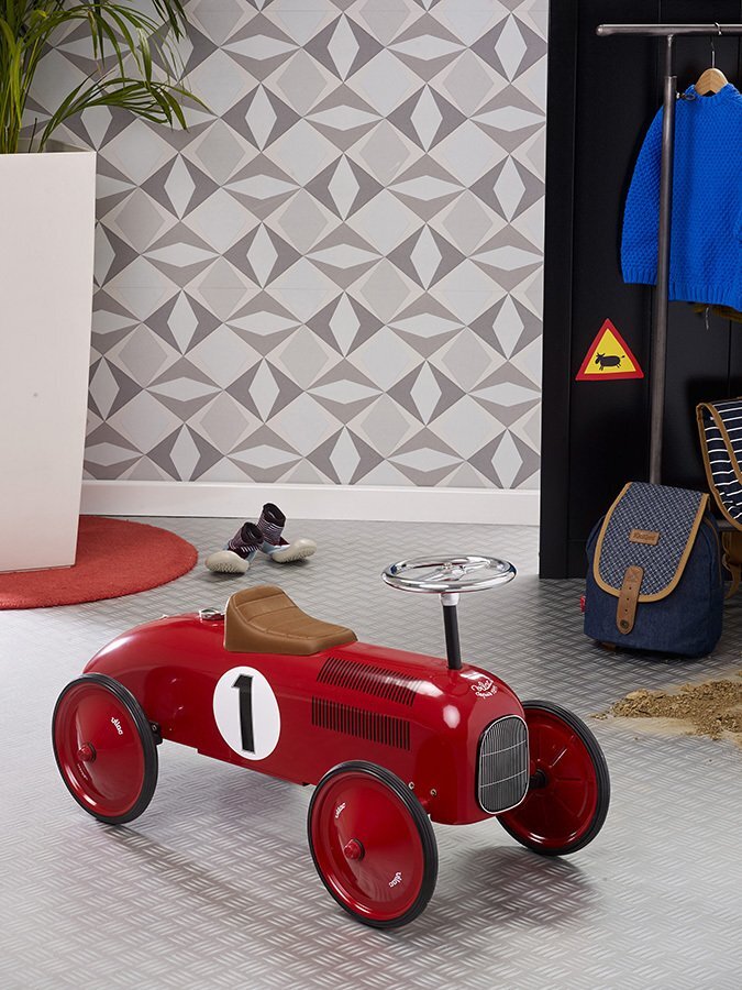 VILAC Masina pentru copii fara pedale metal rosie cu design retro si roti din cauciuc de la 18 luni