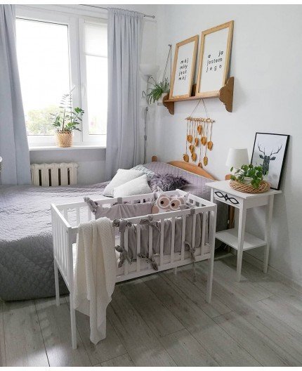 Woodies Safe Dreams Patut mic co-sleeping din lemn classic alb cu saltea Cocos Spuma Cocos 90 x 40 x 7 cm